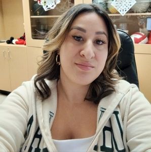 Meet your Posher, Elisa